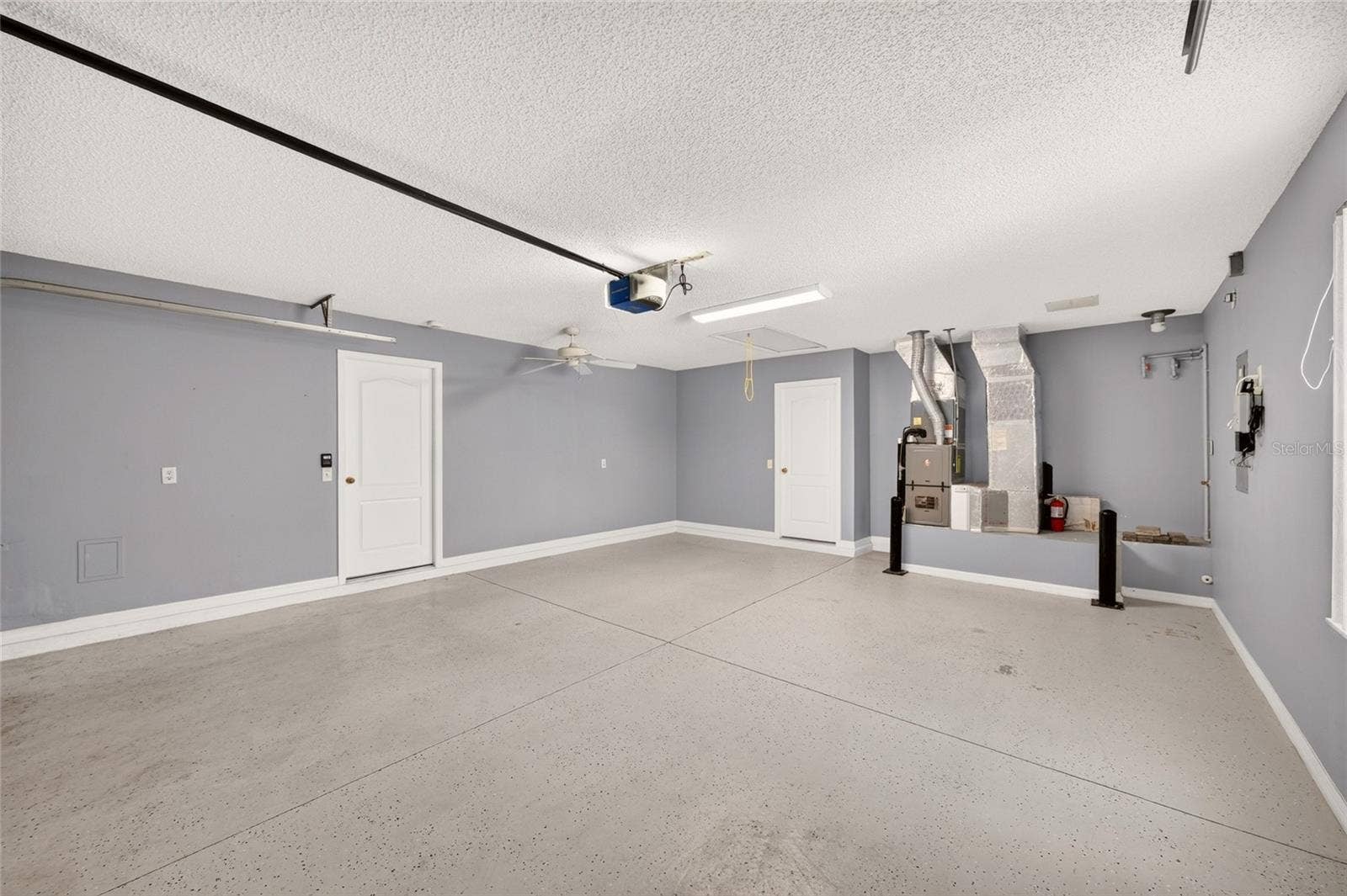 9367 SE 176TH SAFFOLD STREET, The Villages, FL 32162 9367 SE 176TH SAFFOLD STREET, The Villages, FL 32162