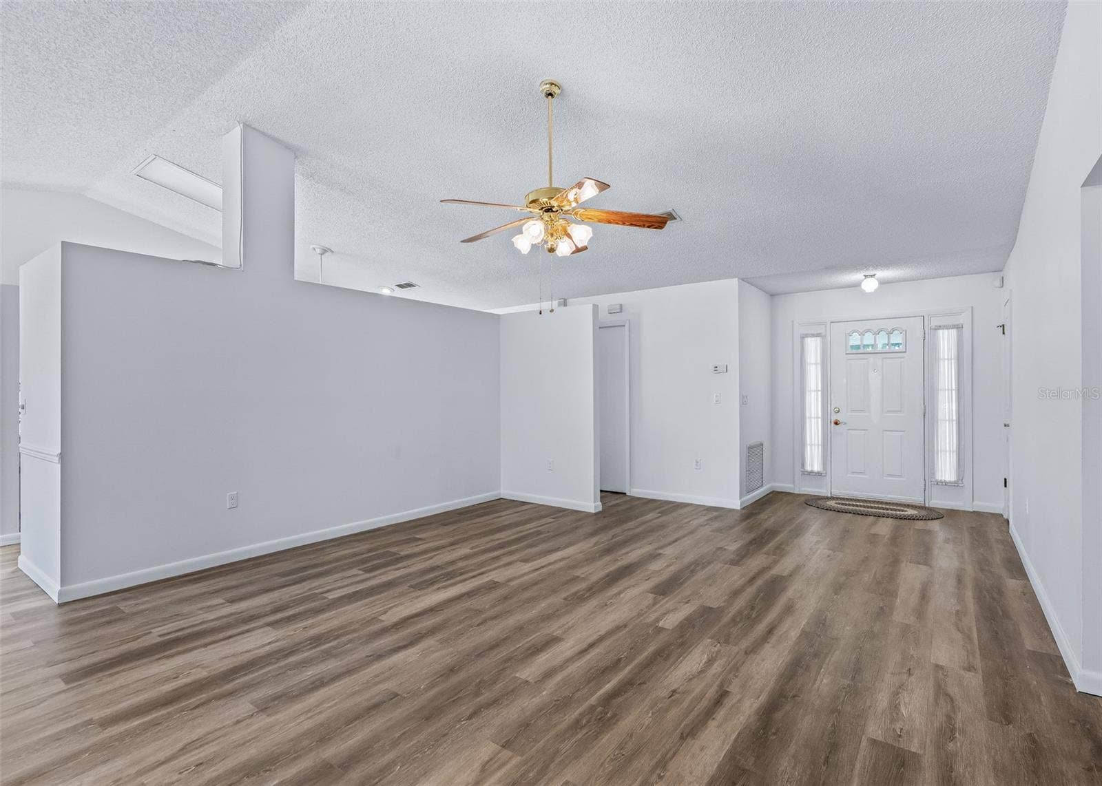 1409 NEW ABBEY AVENUE, Leesburg, FL 34788 1409 NEW ABBEY AVENUE, Leesburg, FL 34788