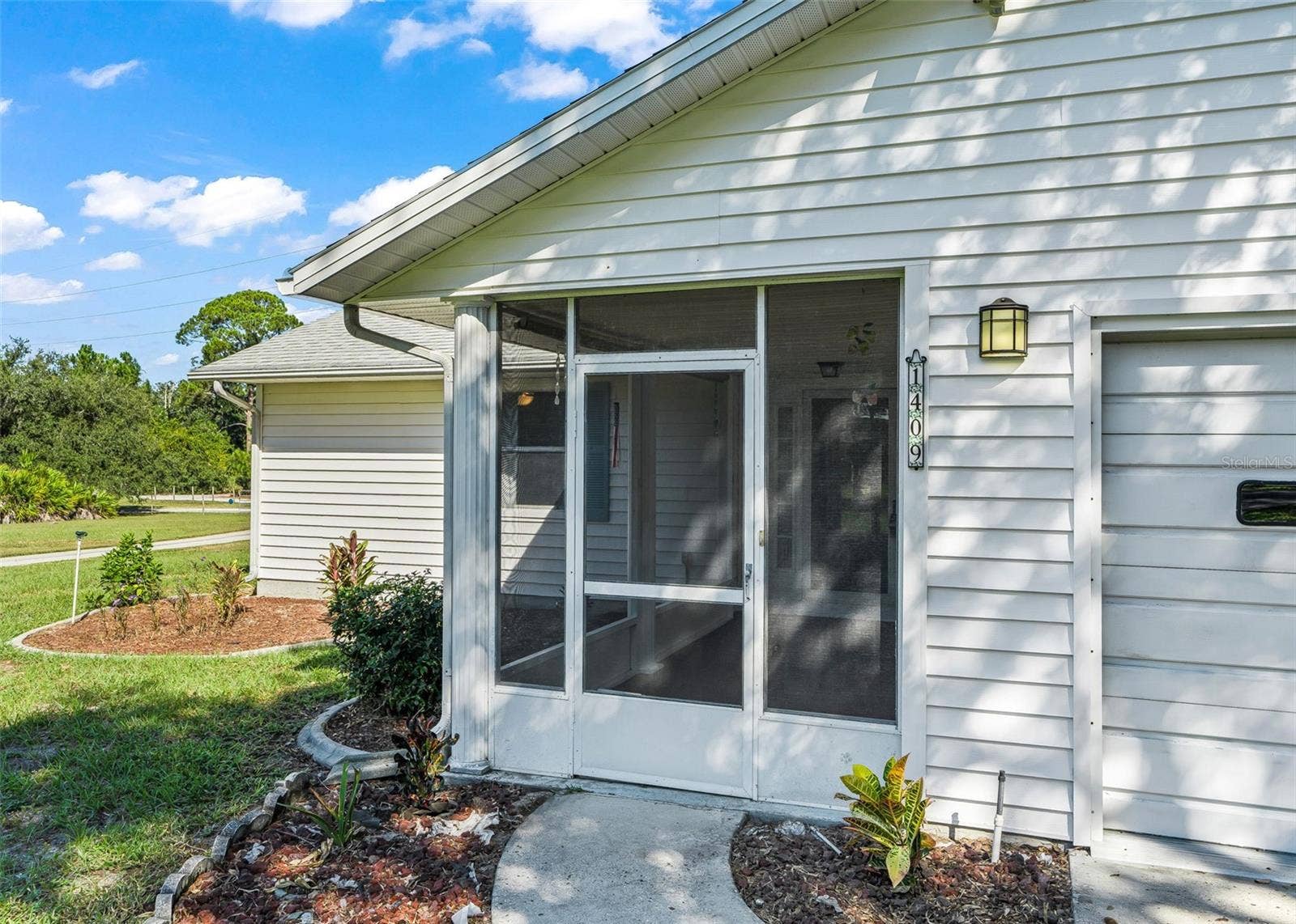 1409 NEW ABBEY AVENUE, Leesburg, FL 34788 1409 NEW ABBEY AVENUE, Leesburg, FL 34788