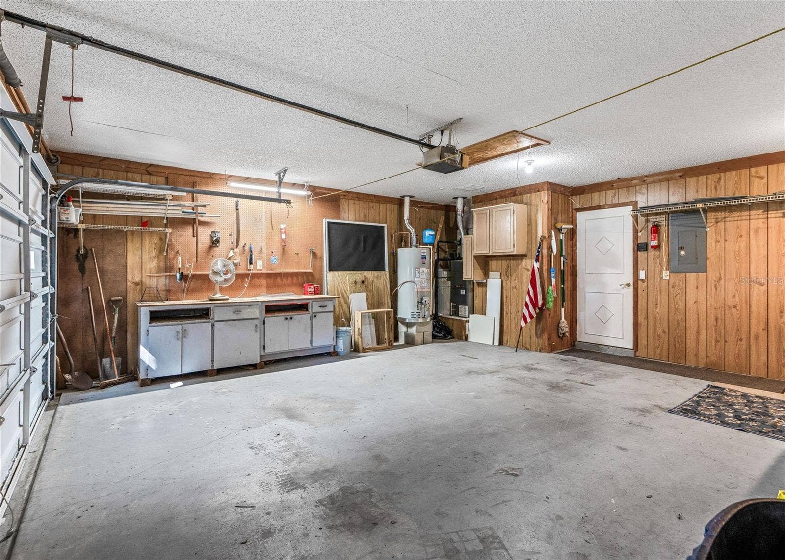 1409 NEW ABBEY AVENUE, Leesburg, FL 34788 1409 NEW ABBEY AVENUE, Leesburg, FL 34788