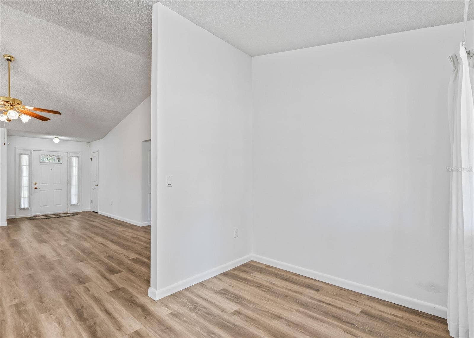 1409 NEW ABBEY AVENUE, Leesburg, FL 34788 1409 NEW ABBEY AVENUE, Leesburg, FL 34788