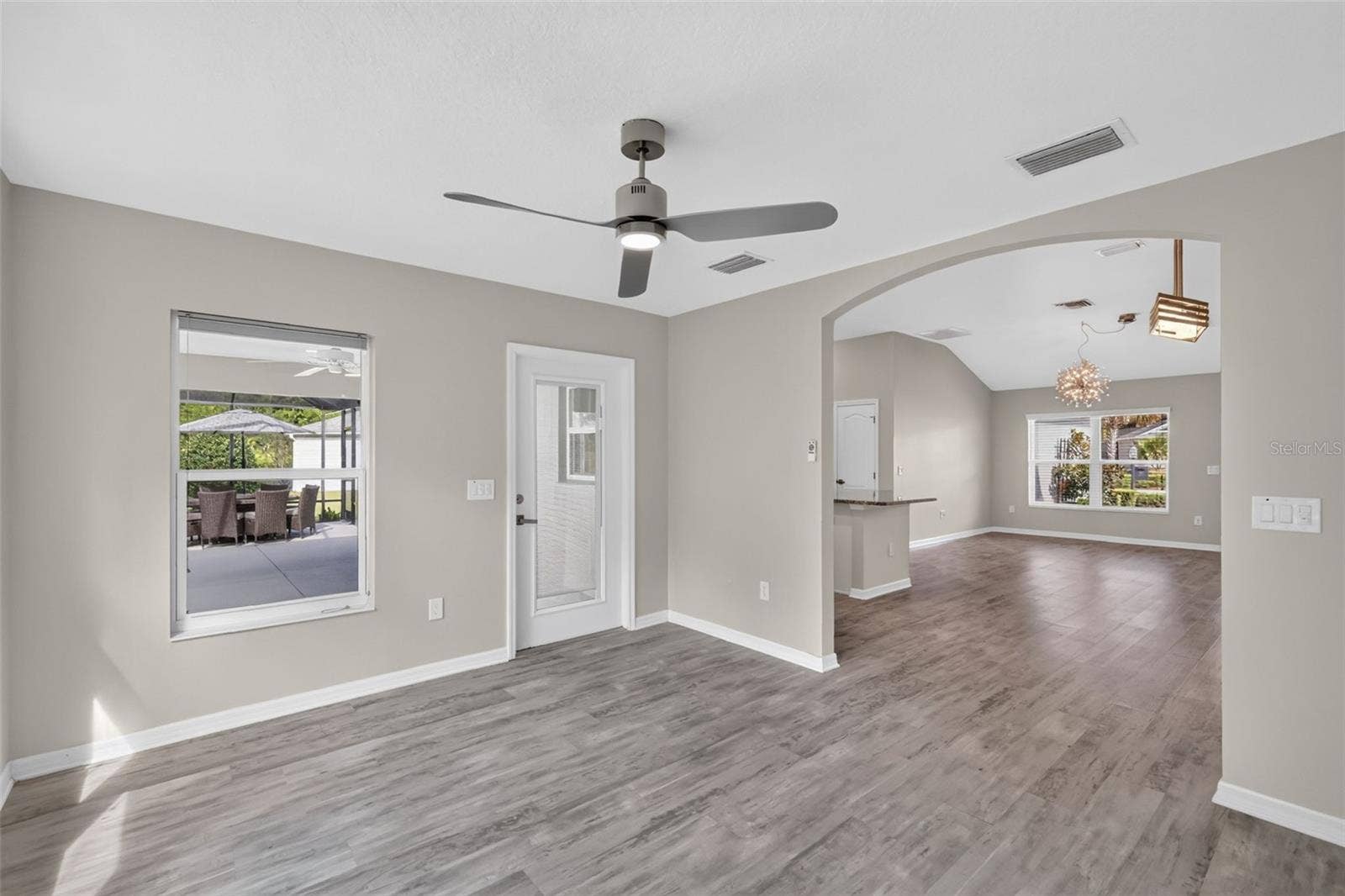 3254 ZIPPERER WAY, The Villages, FL 32163 Florida Room