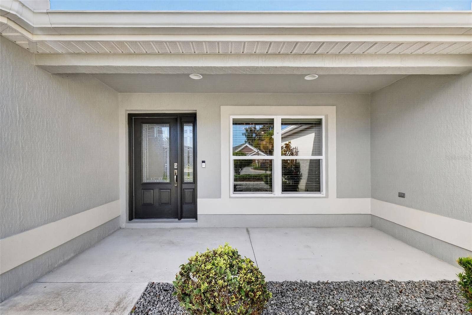 3254 ZIPPERER WAY, The Villages, FL 32163 Front Porch and Entry