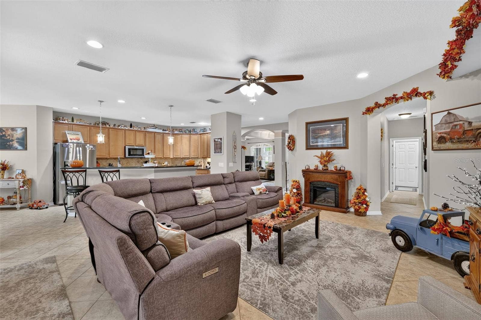 1109 HARMONY LN, Clermont, FL 34711 1109 HARMONY LN, Clermont, FL 34711