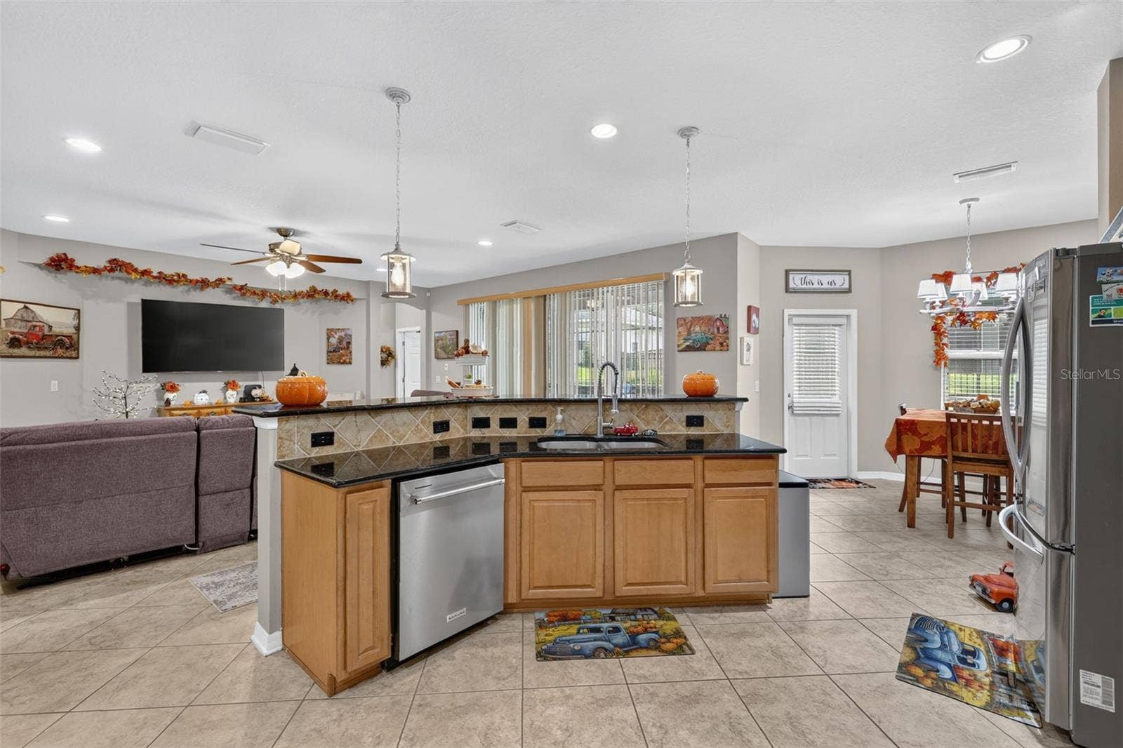 1109 HARMONY LN, Clermont, FL 34711 1109 HARMONY LN, Clermont, FL 34711