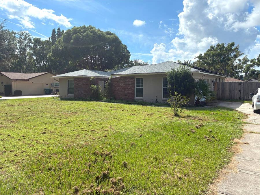 Property photo for 615 CAMBRIDGE COURT, Longwood, FL