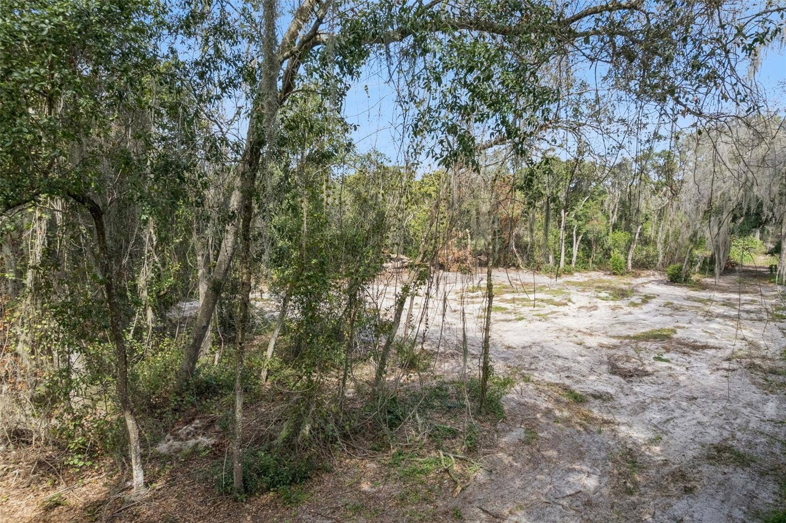 BETHUNE STREET, Leesburg, FL 34788 BETHUNE STREET, Leesburg, FL 34788