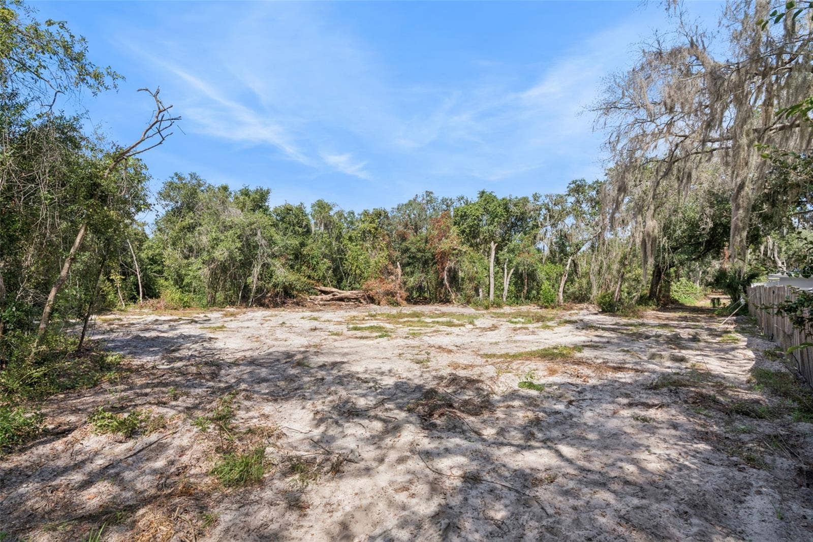 BETHUNE STREET, Leesburg, FL 34788 BETHUNE STREET, Leesburg, FL 34788
