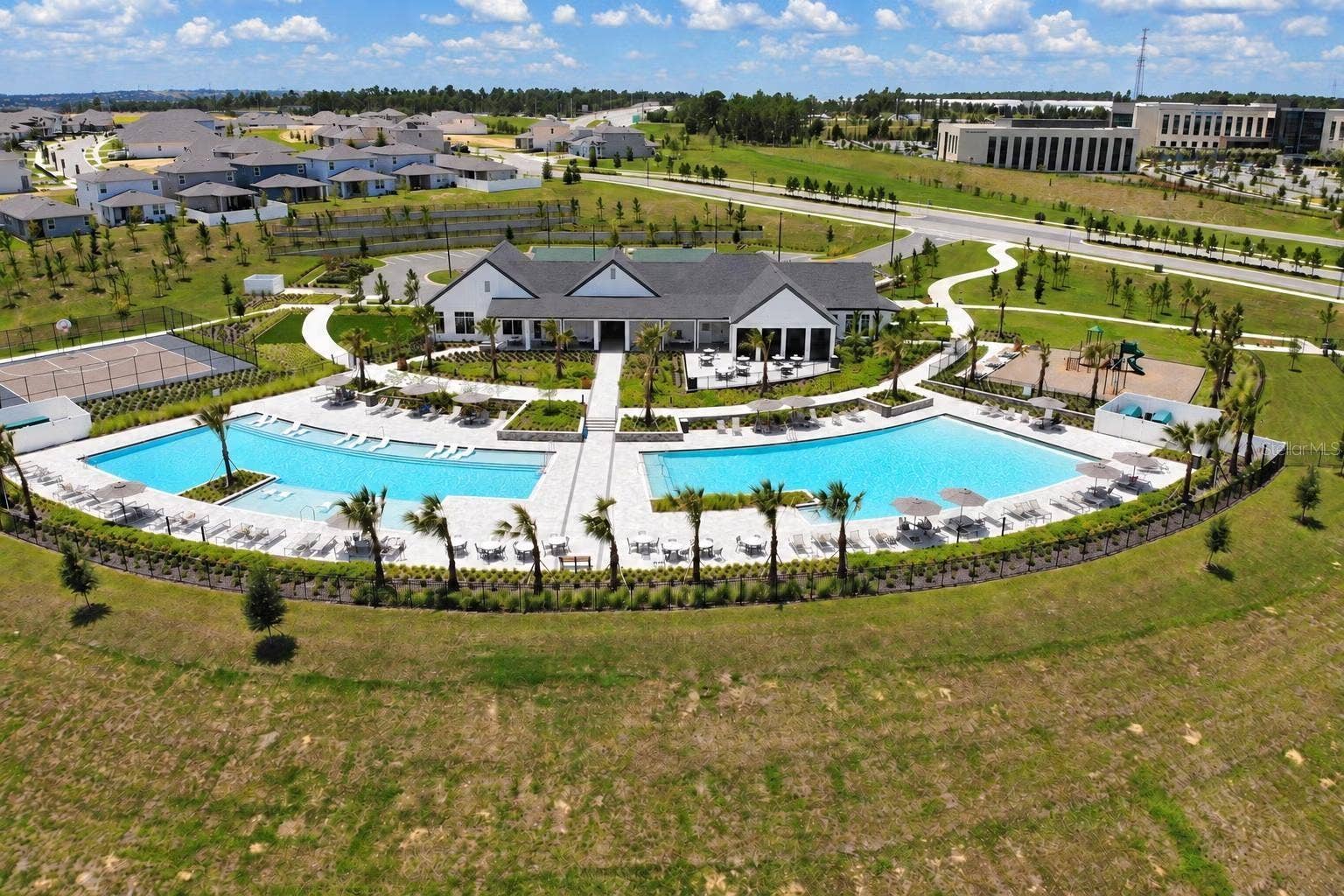 1663 PYRAMID HILL STREET, Minneola, FL 34715