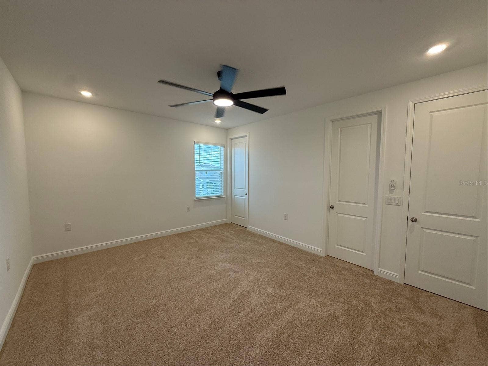 1663 PYRAMID HILL STREET, Minneola, FL 34715