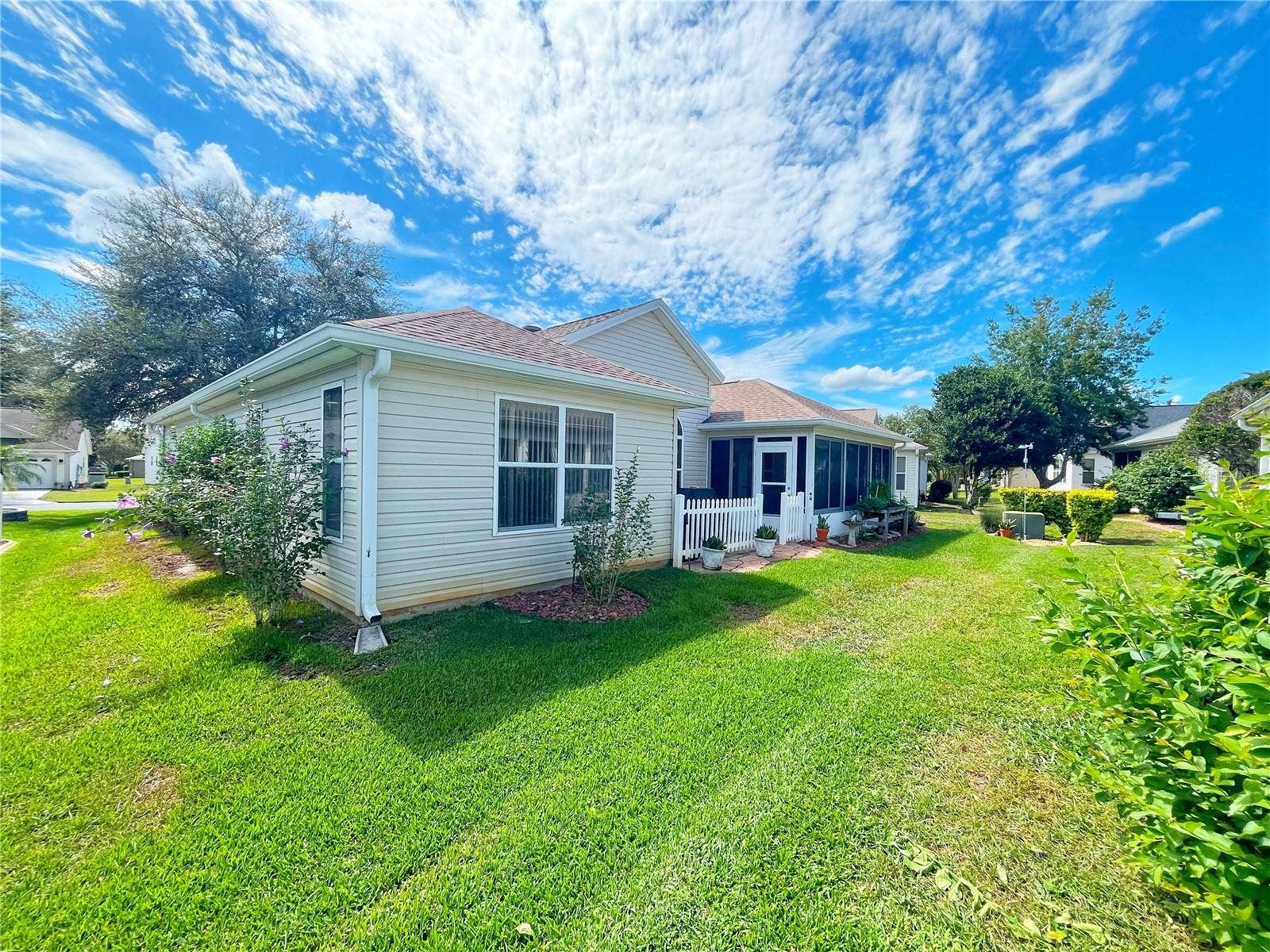 3209 HAMPTON LANE, The Villages, FL 32162 3209 HAMPTON LANE, The Villages, FL 32162