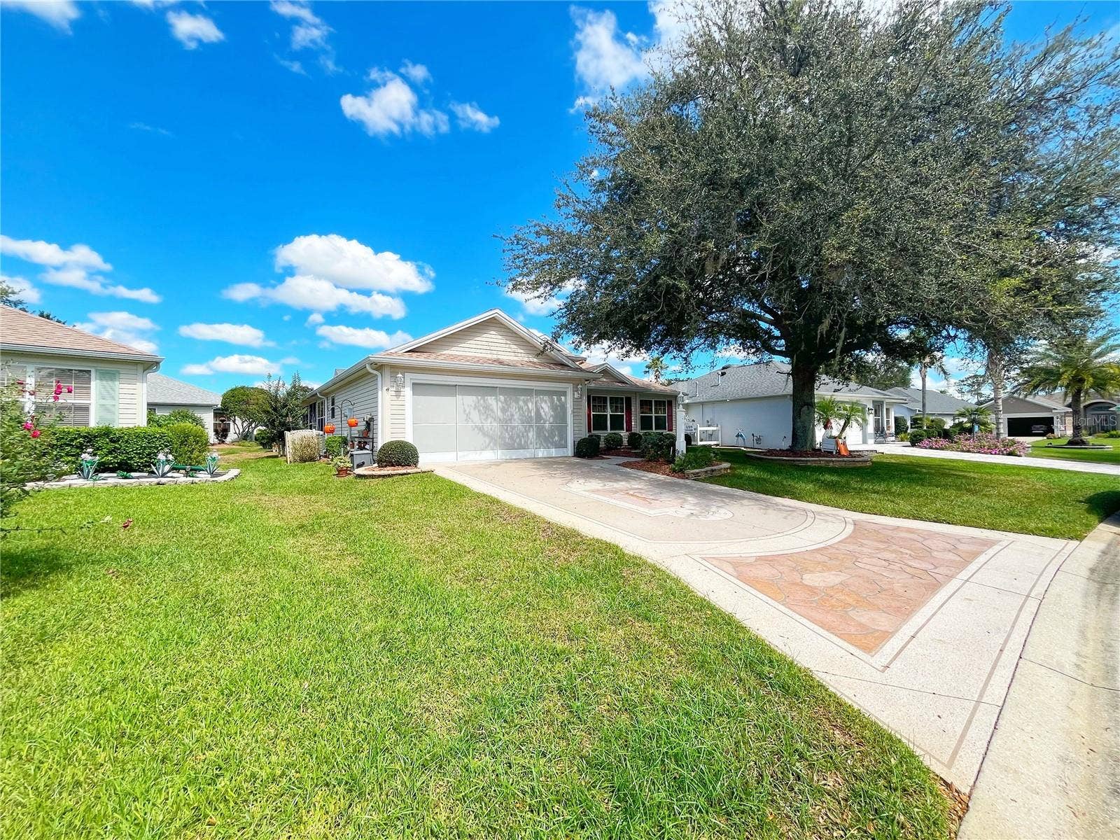 3209 HAMPTON LANE, The Villages, FL 32162 3209 HAMPTON LANE, The Villages, FL 32162