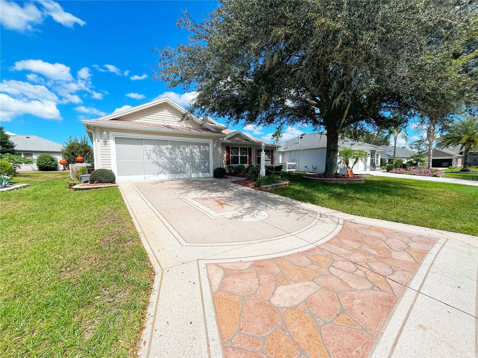 3209 HAMPTON LANE, The Villages, FL 32162 3209 HAMPTON LANE, The Villages, FL 32162