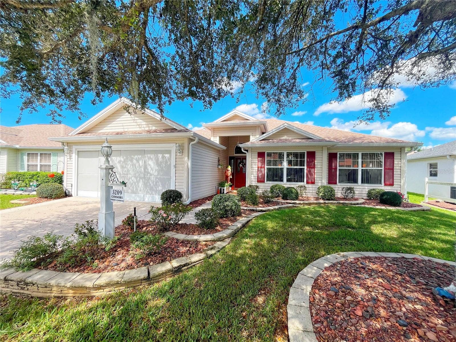 3209 HAMPTON LANE, The Villages, FL 32162 3209 HAMPTON LANE, The Villages, FL 32162