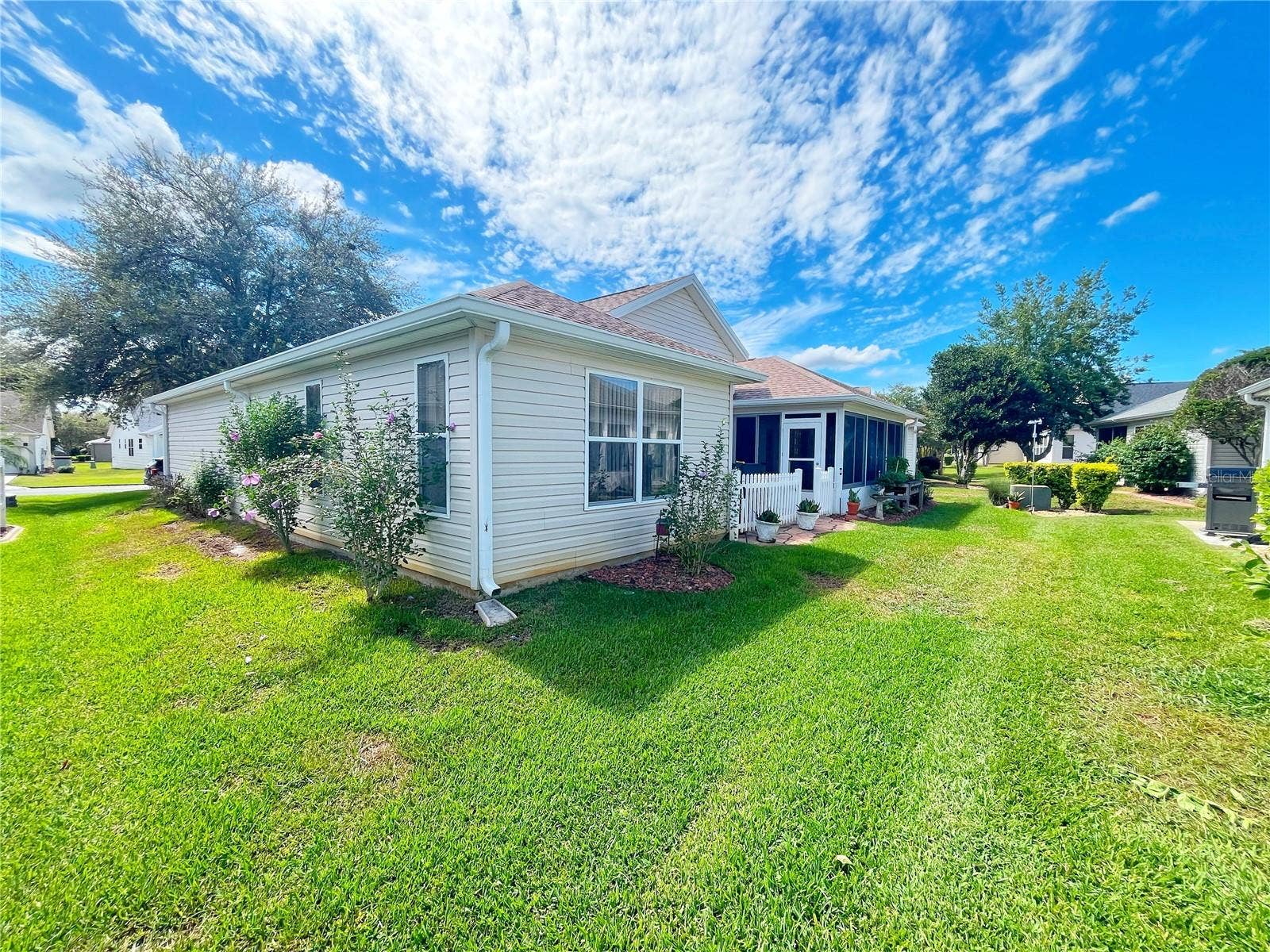 3209 HAMPTON LANE, The Villages, FL 32162 3209 HAMPTON LANE, The Villages, FL 32162