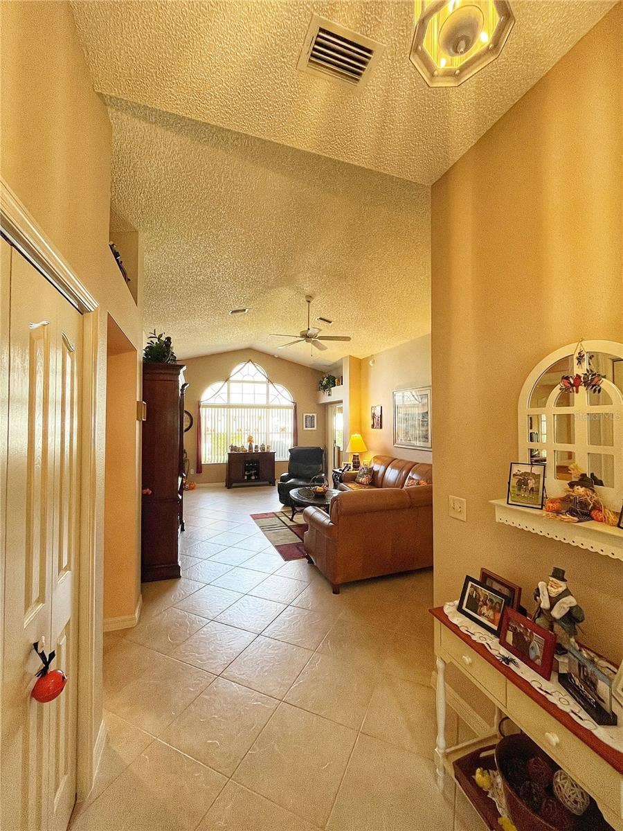 3209 HAMPTON LANE, The Villages, FL 32162 3209 HAMPTON LANE, The Villages, FL 32162
