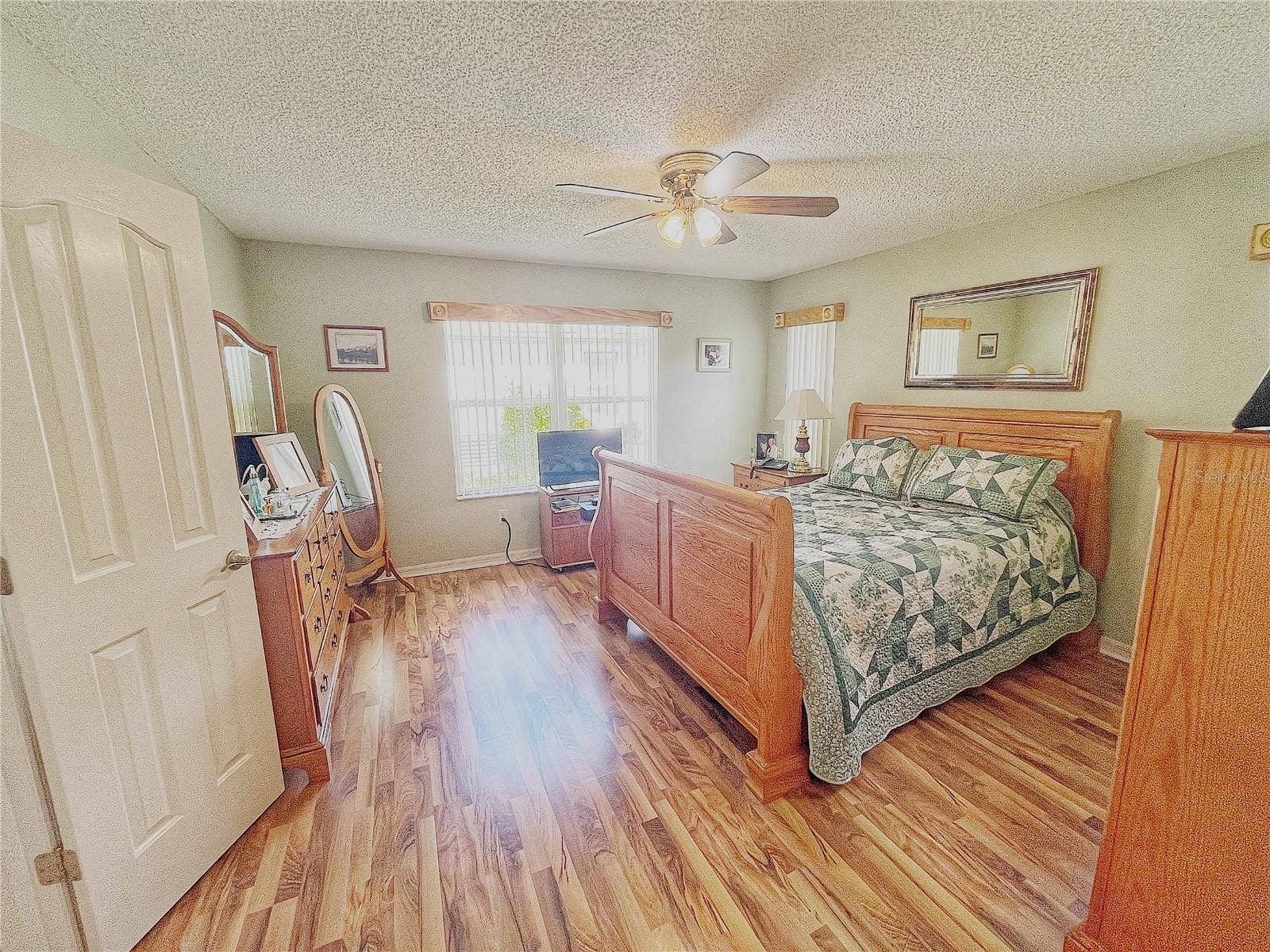 3209 HAMPTON LANE, The Villages, FL 32162 3209 HAMPTON LANE, The Villages, FL 32162