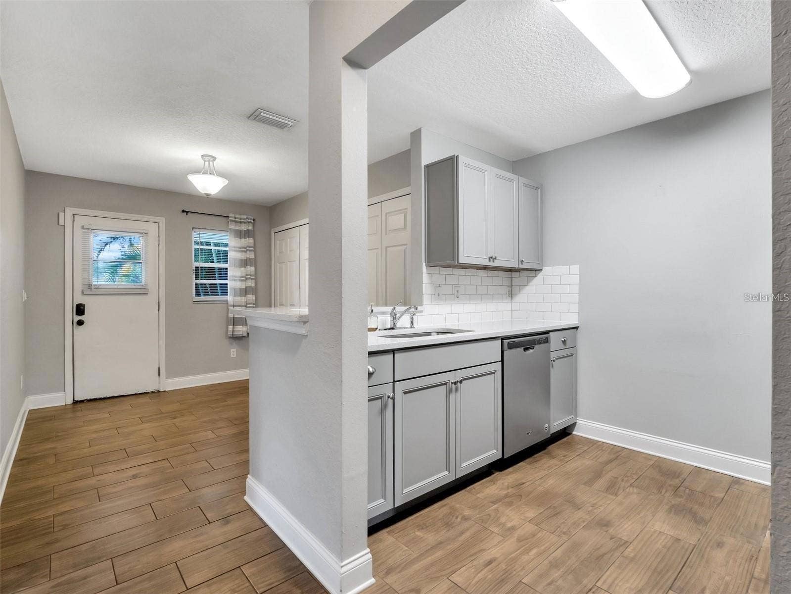 251 N PLANT STREET, Winter Garden, FL 34787 251 Side