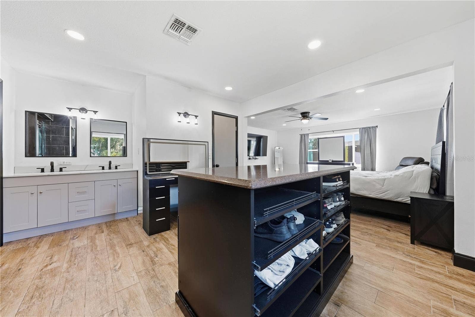 1612 ORANGE AVENUE, Tavares, FL 32778 1612 ORANGE AVENUE, Tavares, FL 32778