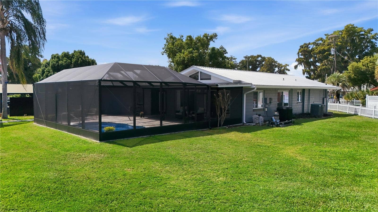 1612 ORANGE AVENUE, Tavares, FL 32778 1612 ORANGE AVENUE, Tavares, FL 32778