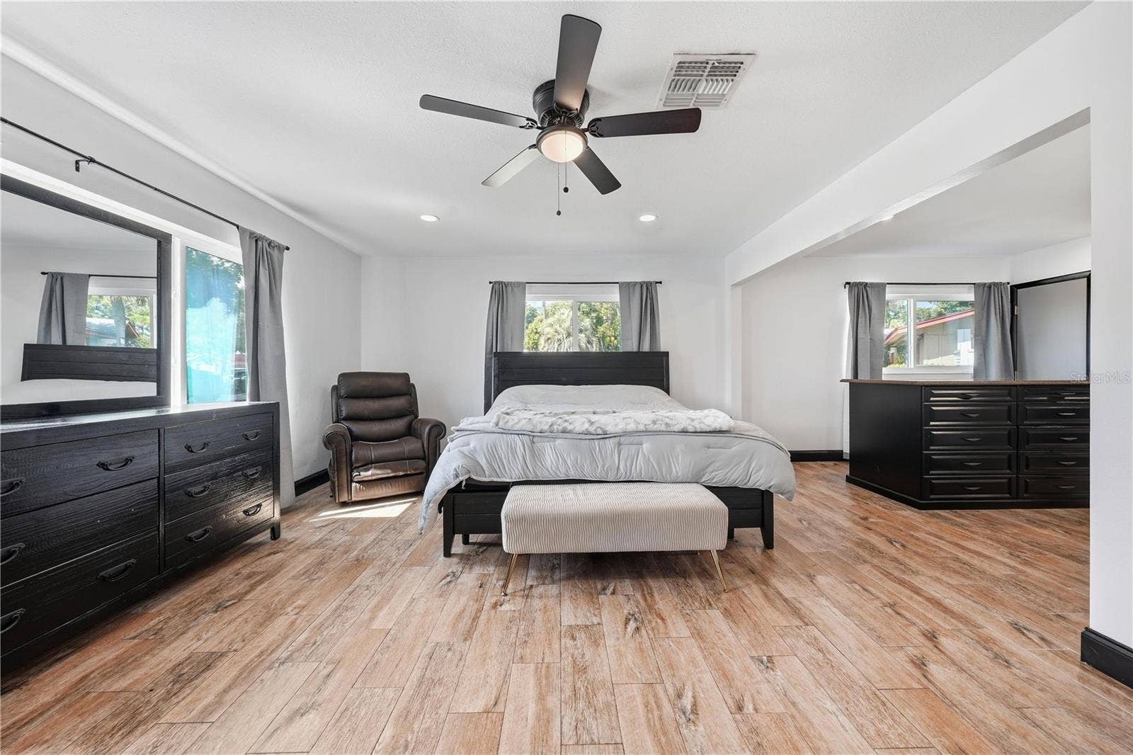 1612 ORANGE AVENUE, Tavares, FL 32778 1612 ORANGE AVENUE, Tavares, FL 32778