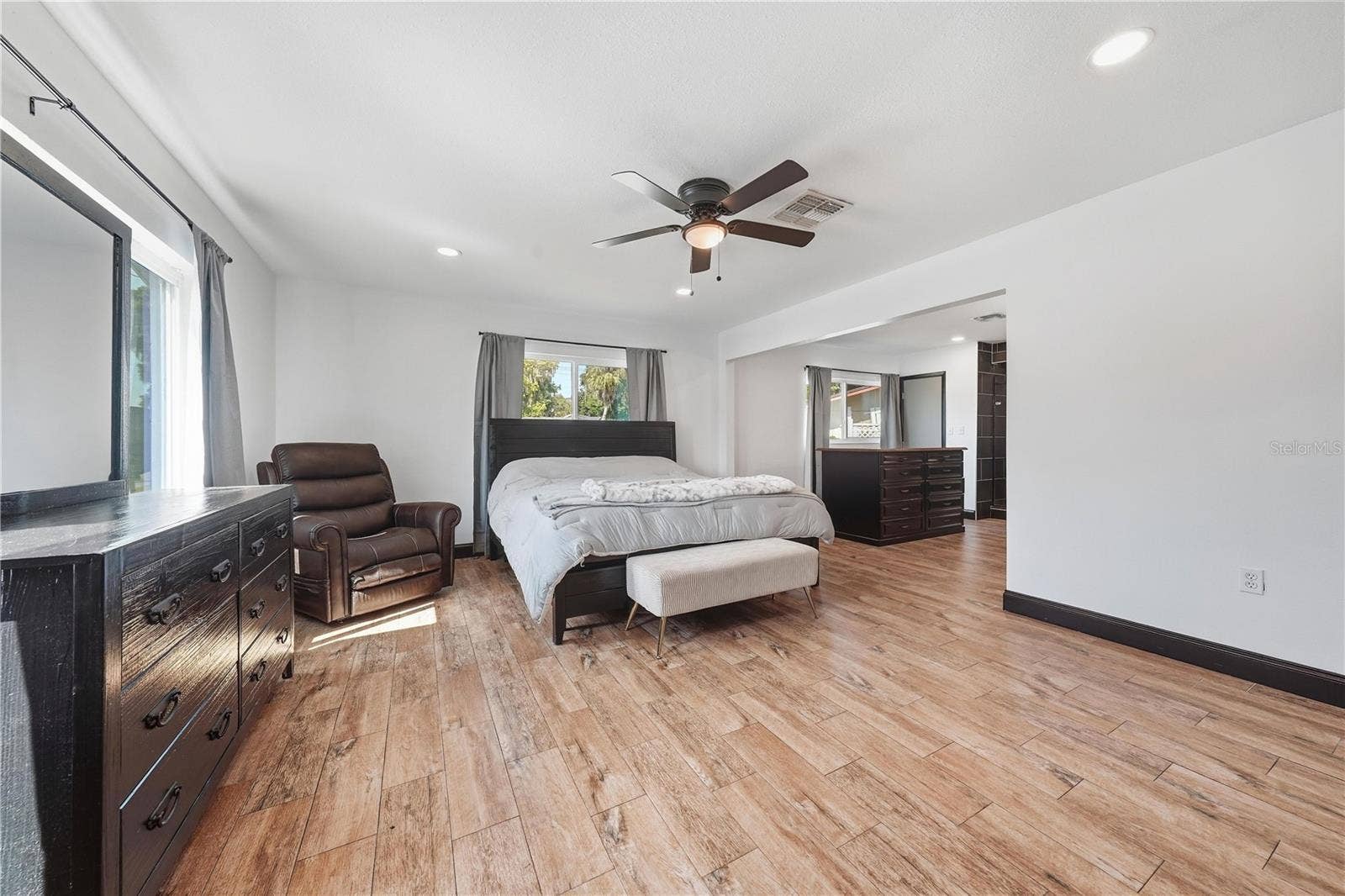 1612 ORANGE AVENUE, Tavares, FL 32778 1612 ORANGE AVENUE, Tavares, FL 32778