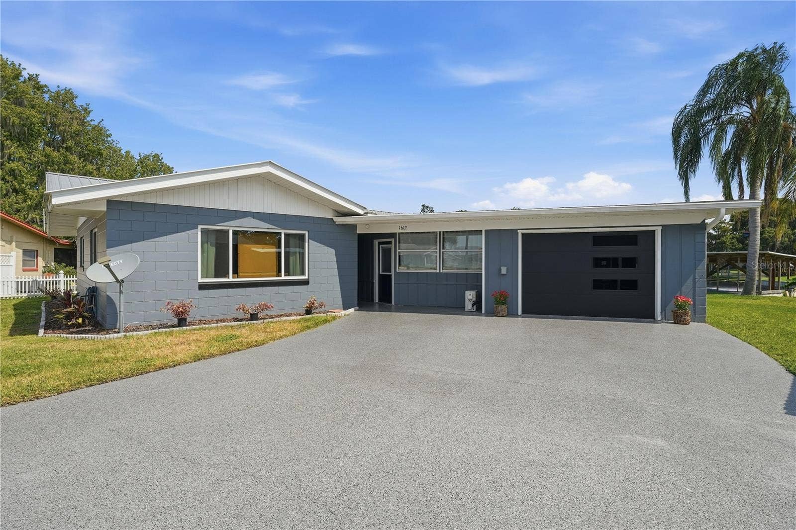 1612 ORANGE AVENUE, Tavares, FL 32778 1612 ORANGE AVENUE, Tavares, FL 32778