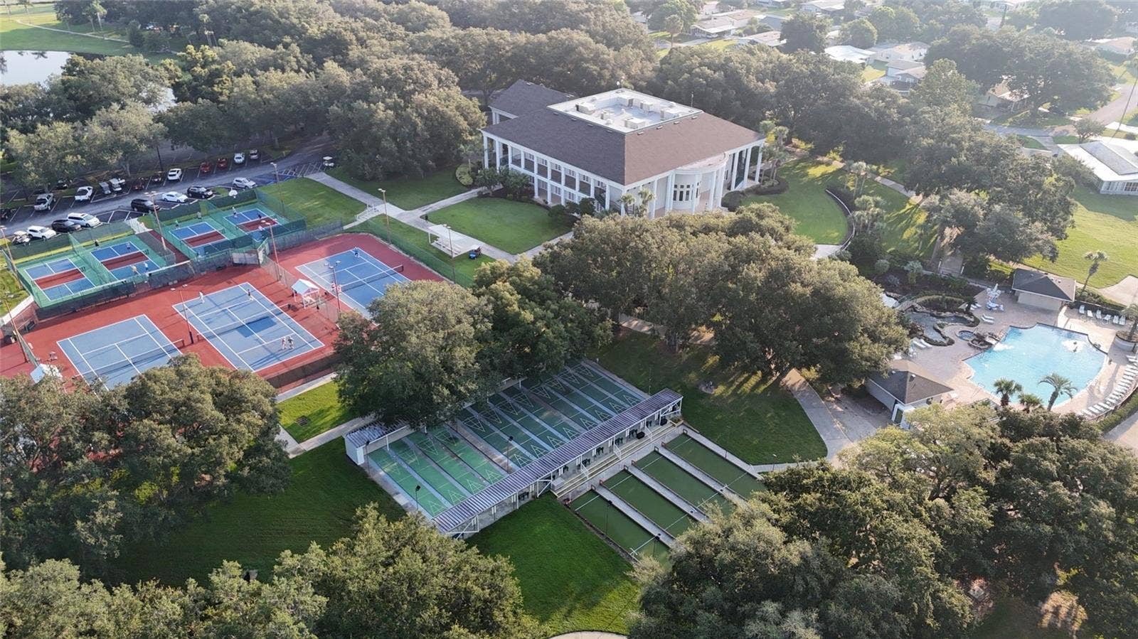 Hermitage Pool & Pickle Ball Courts