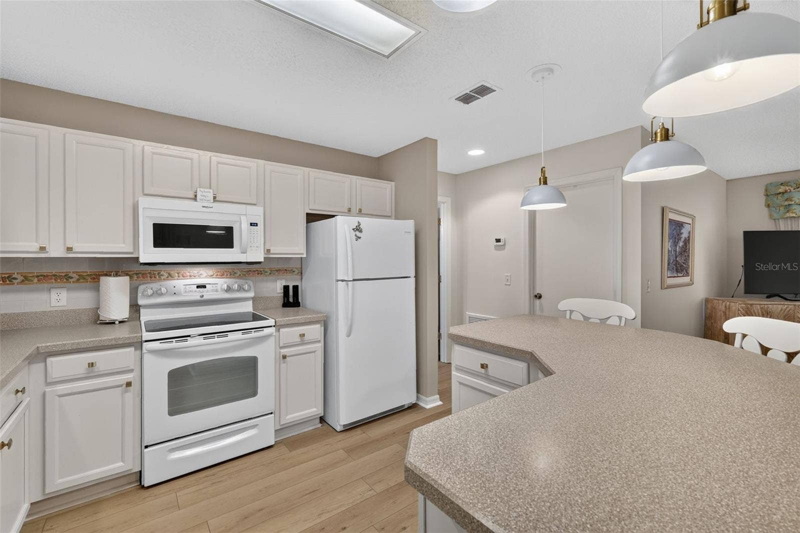 2022 CASTANO PLACE, The Villages, FL 32159 2022 CASTANO PLACE, The Villages, FL 32159