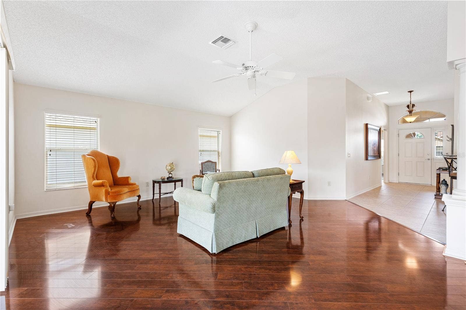 LIVING ROOM VIEW