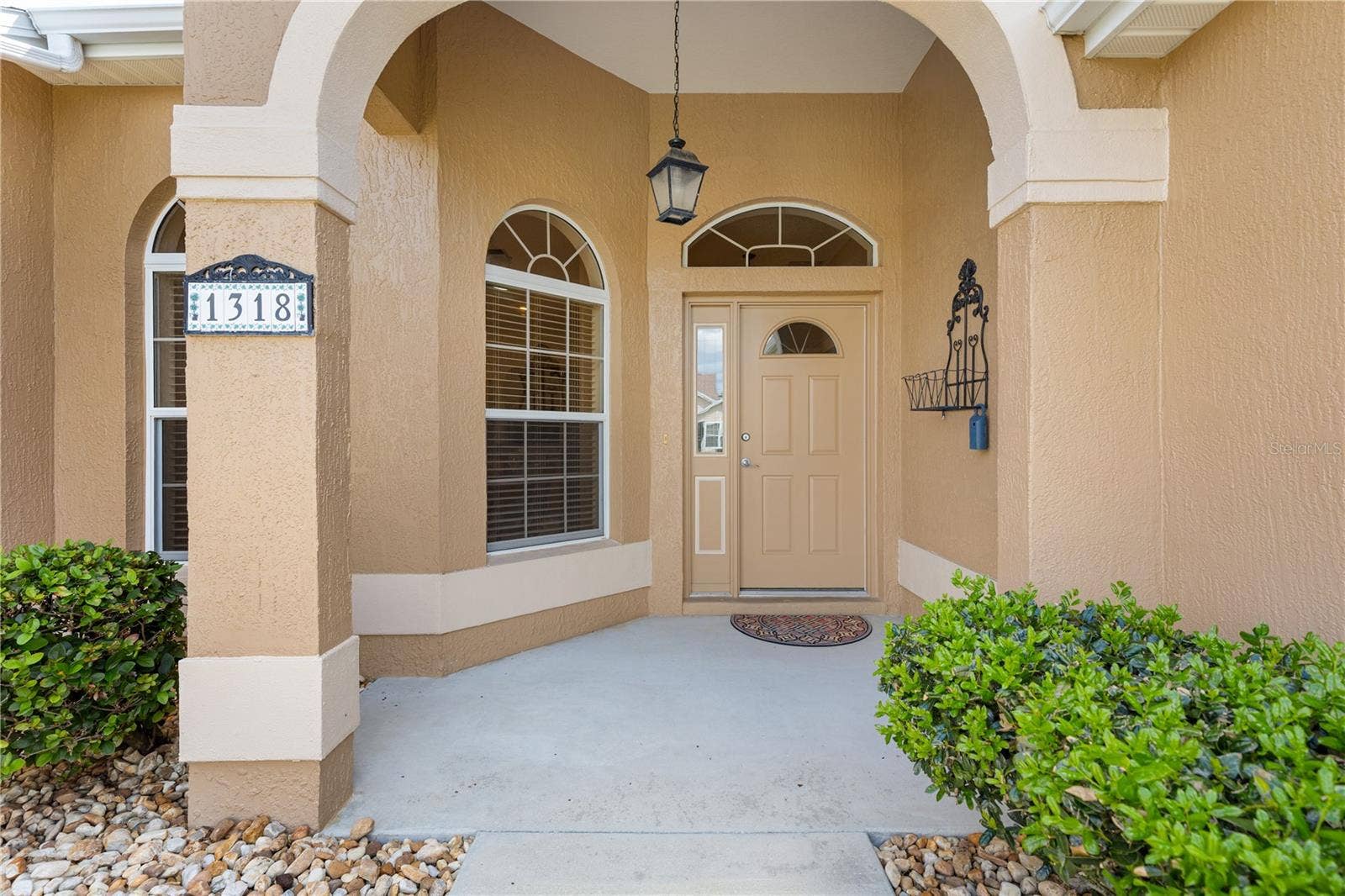 FRONT ENTRY