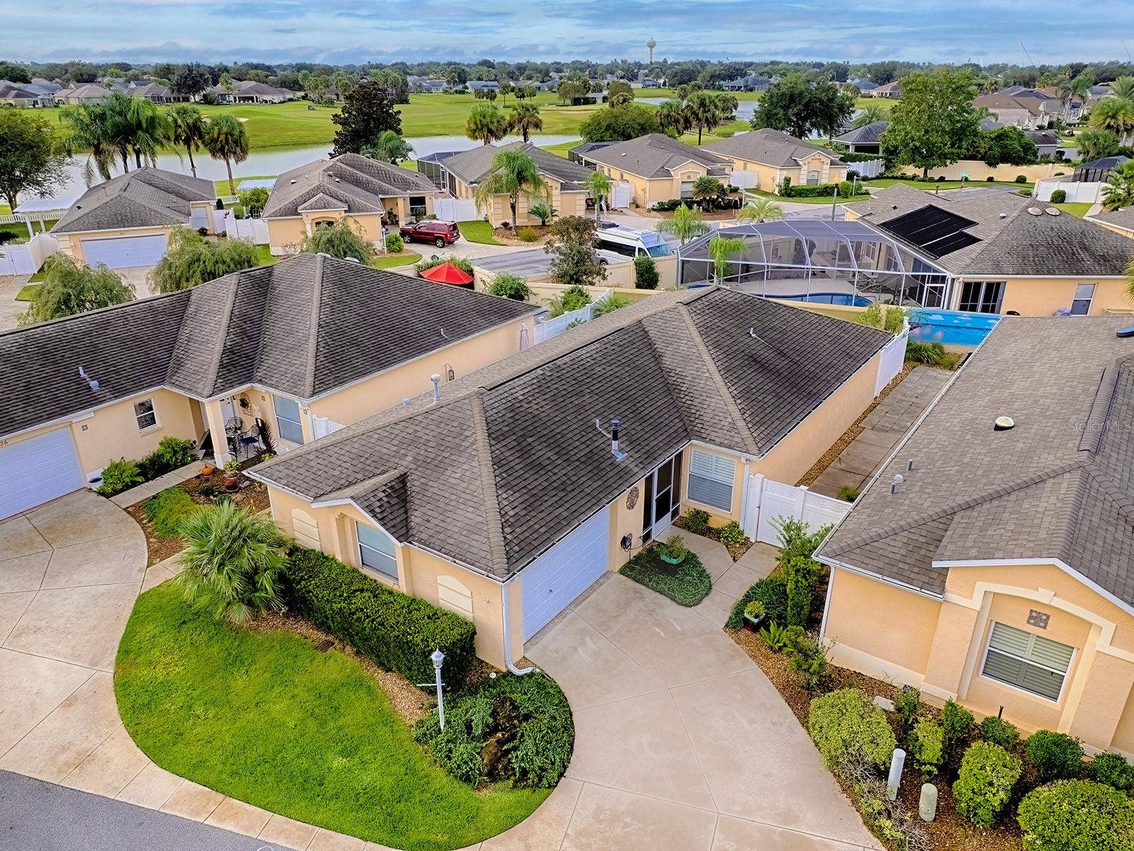 1530 BARNWELL PLACE, The Villages, FL 32162 Quiet Villa to call home