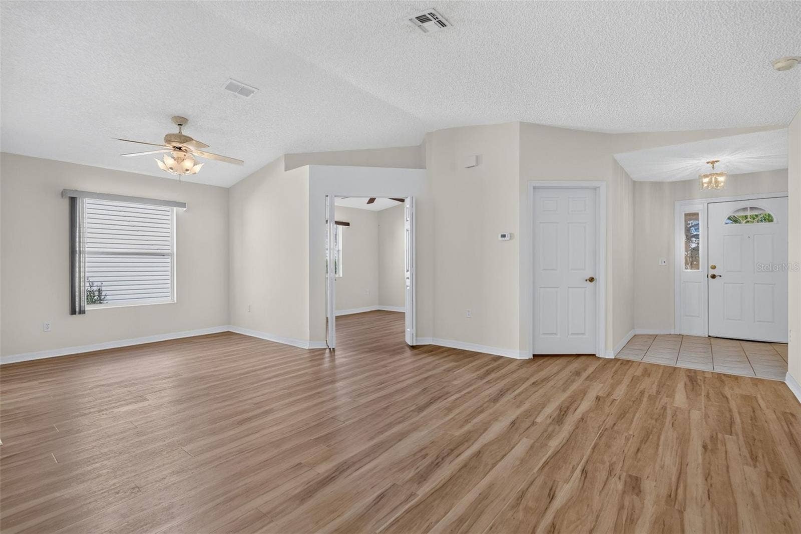 752 OLD OAKS LANE, Leesburg, FL 34748