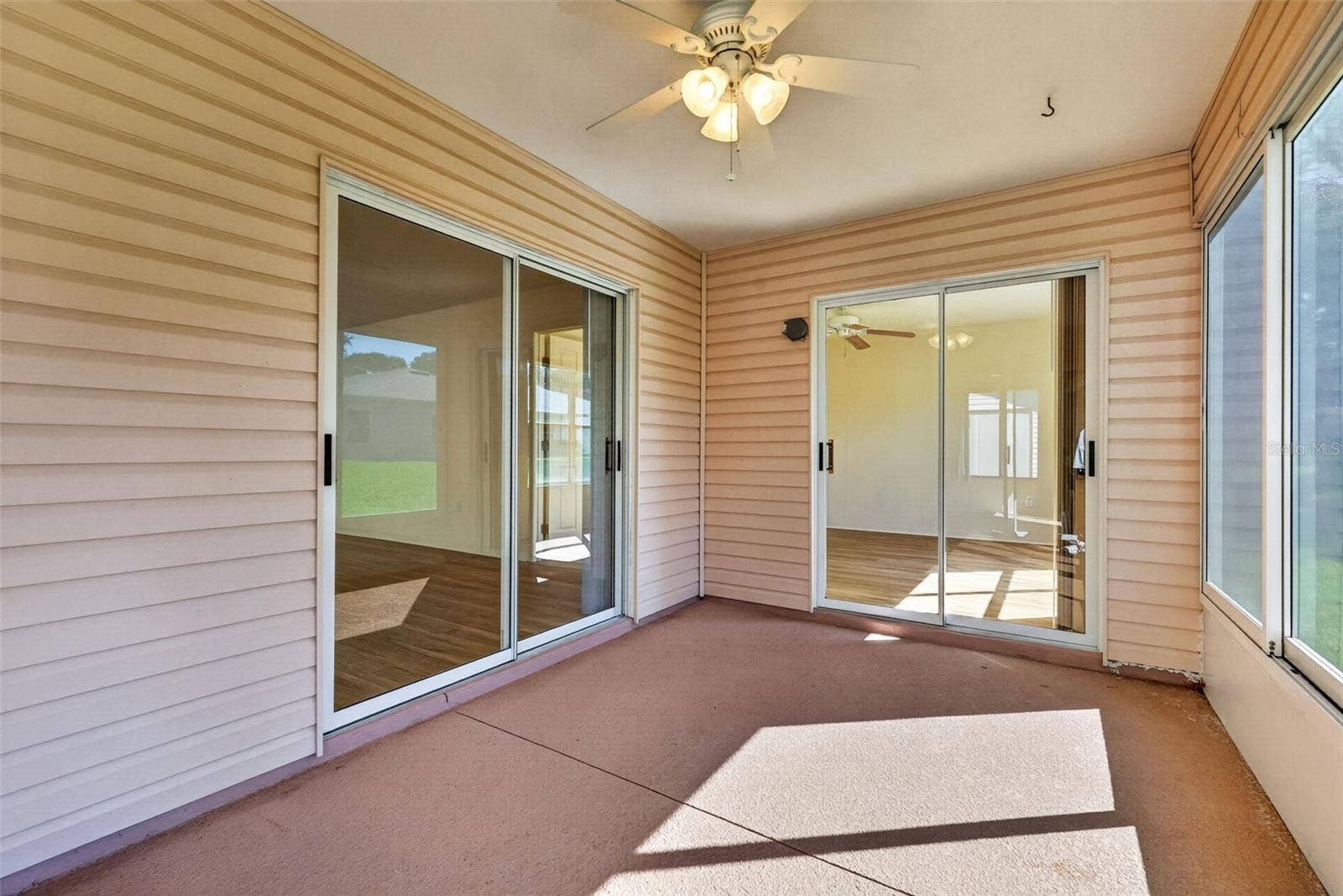 752 OLD OAKS LANE, Leesburg, FL 34748