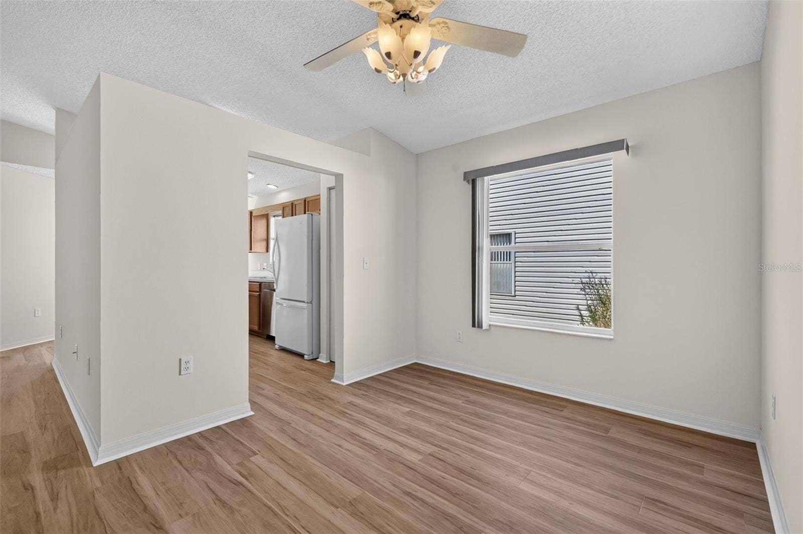752 OLD OAKS LANE, Leesburg, FL 34748