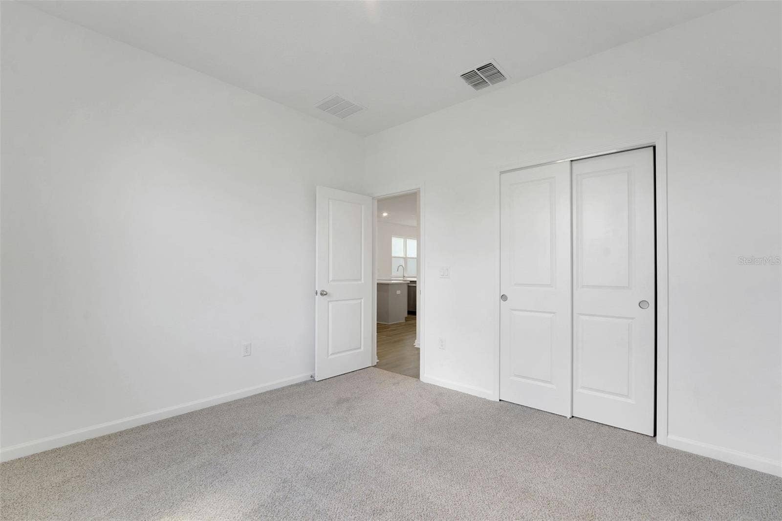 5152 FIREBUSH DRIVE, Apopka, FL 32712 5152 FIREBUSH DRIVE, Apopka, FL 32712