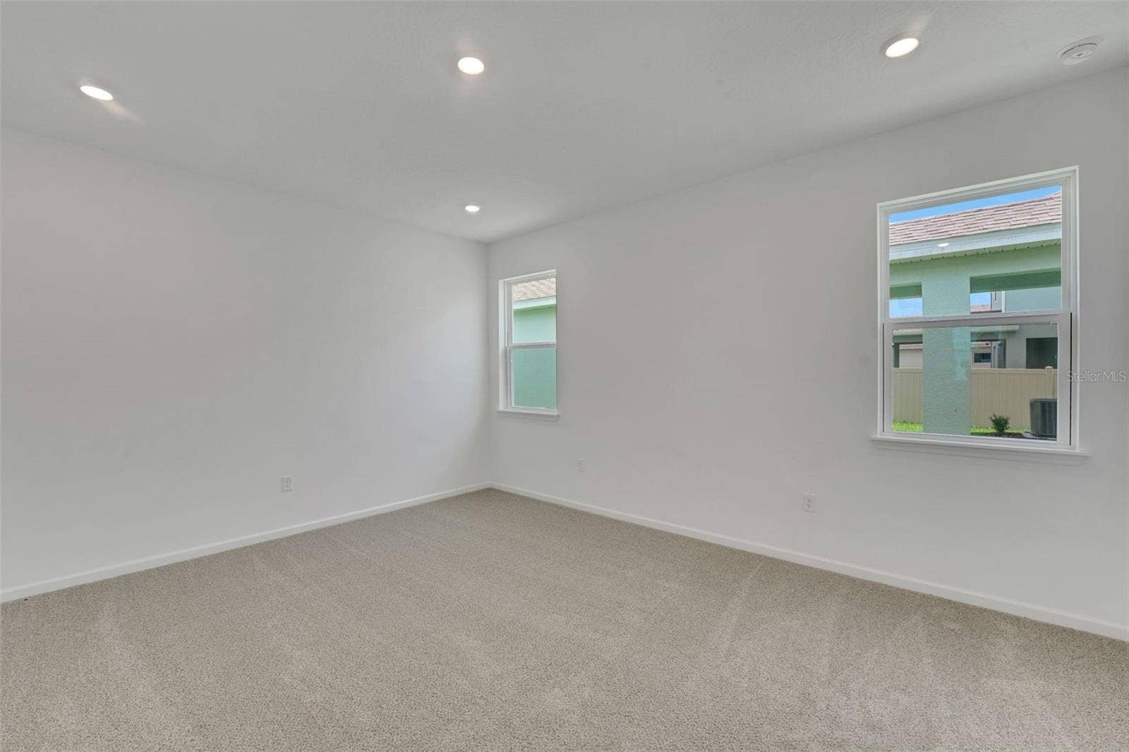 5152 FIREBUSH DRIVE, Apopka, FL 32712 5152 FIREBUSH DRIVE, Apopka, FL 32712