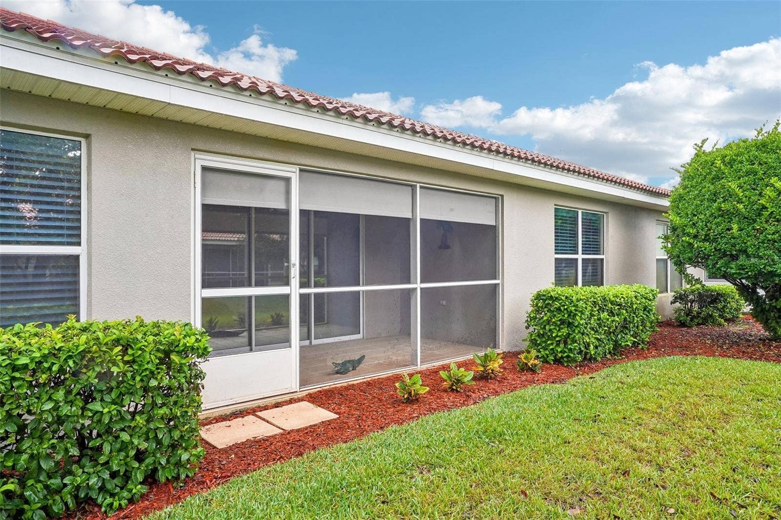 10150 MAINSAIL DRIVE, Oxford, FL 34484