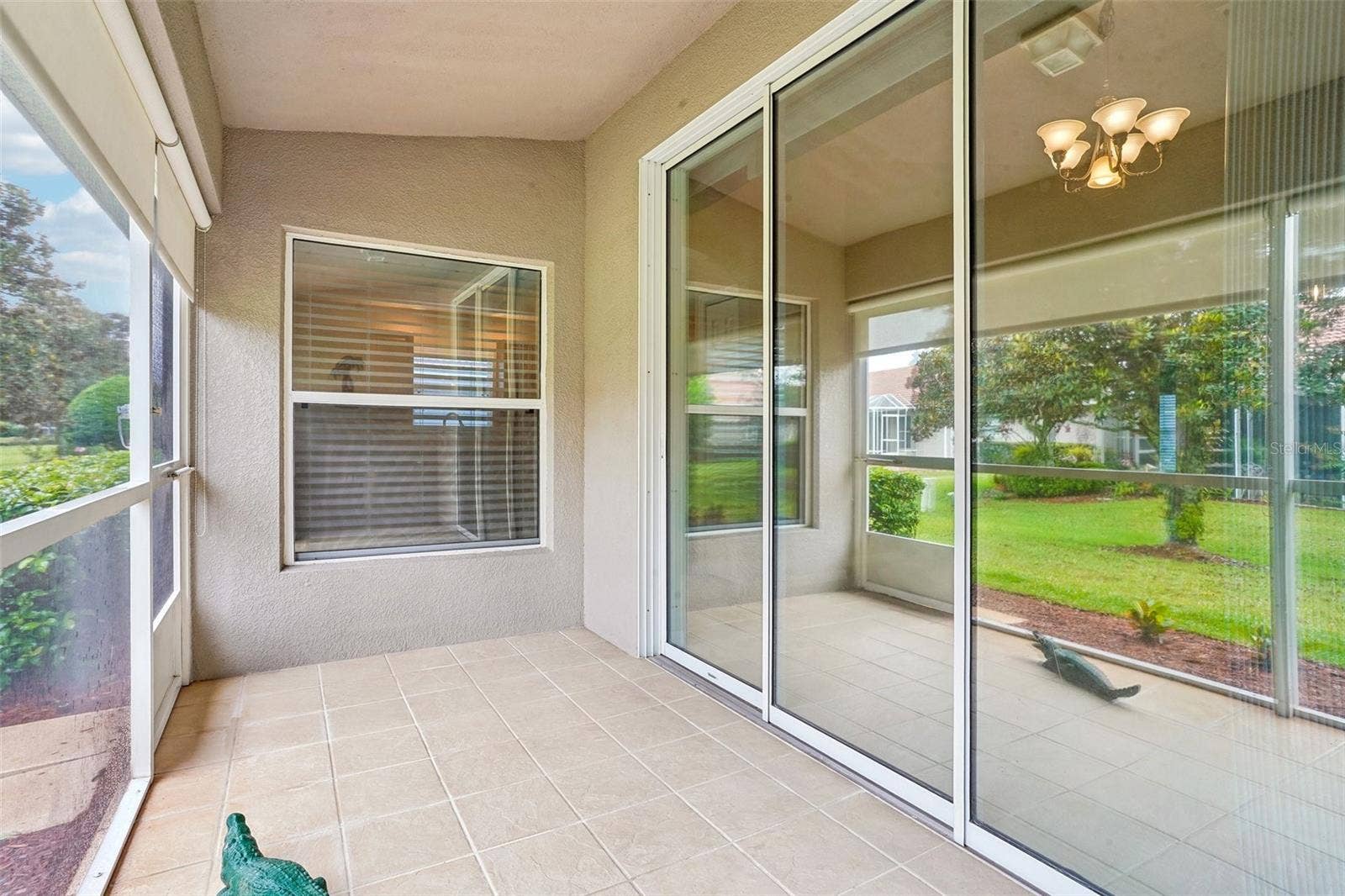 10150 MAINSAIL DRIVE, Oxford, FL 34484