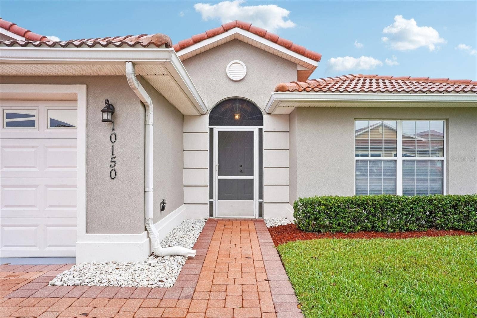 10150 MAINSAIL DRIVE, Oxford, FL 34484