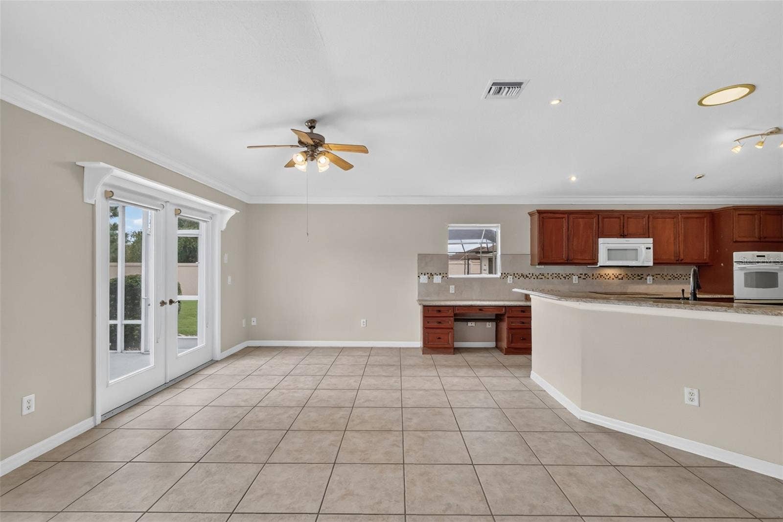 Kitchen and Dinette