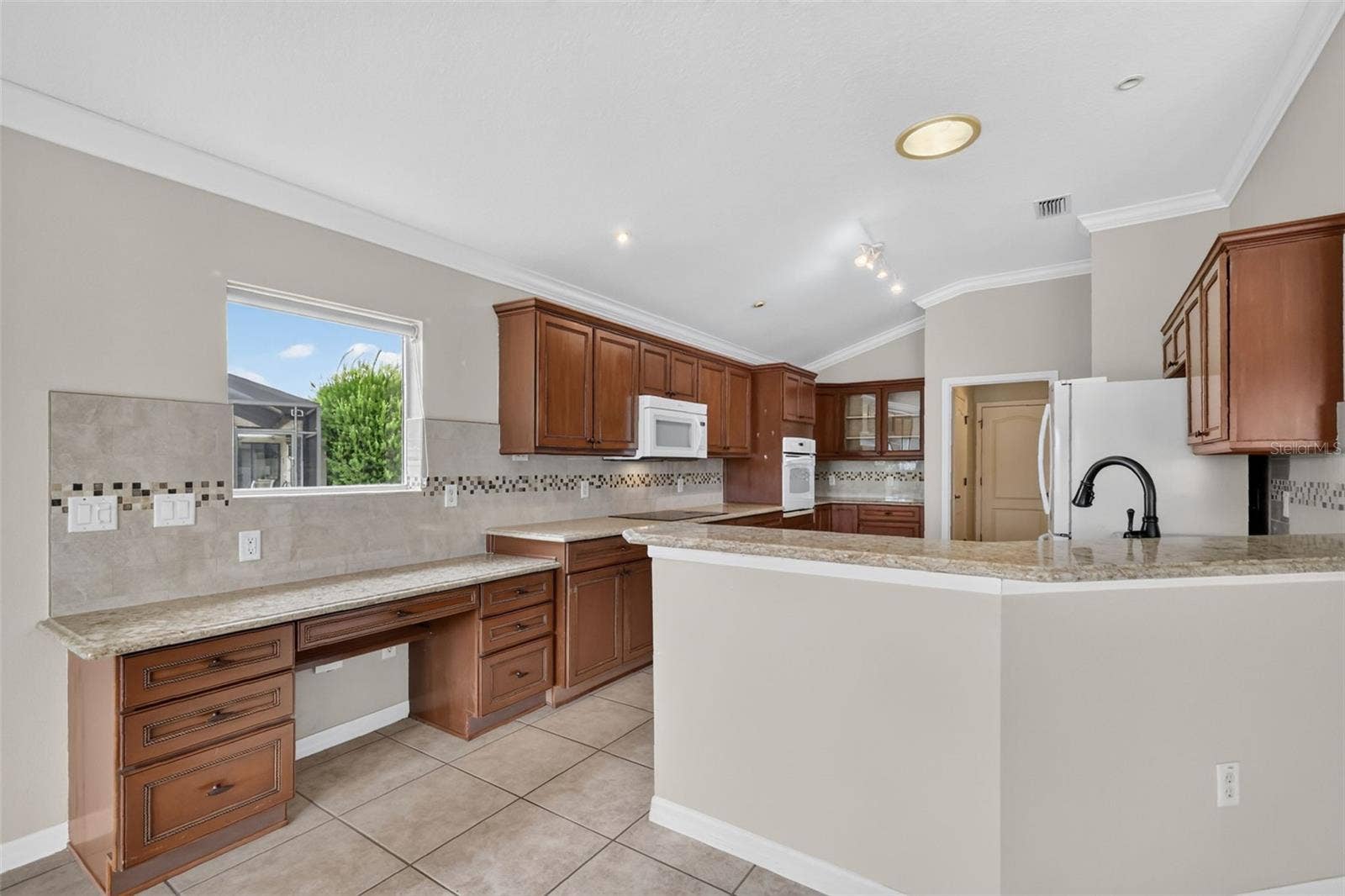 Kitchen Built-In Desk