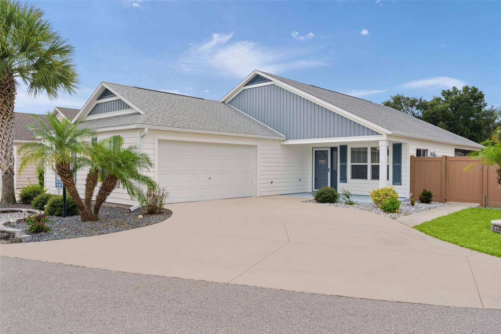This 3/2 Belmore 2 Cabana Courtyard Villa has an oversized 2-car garage.