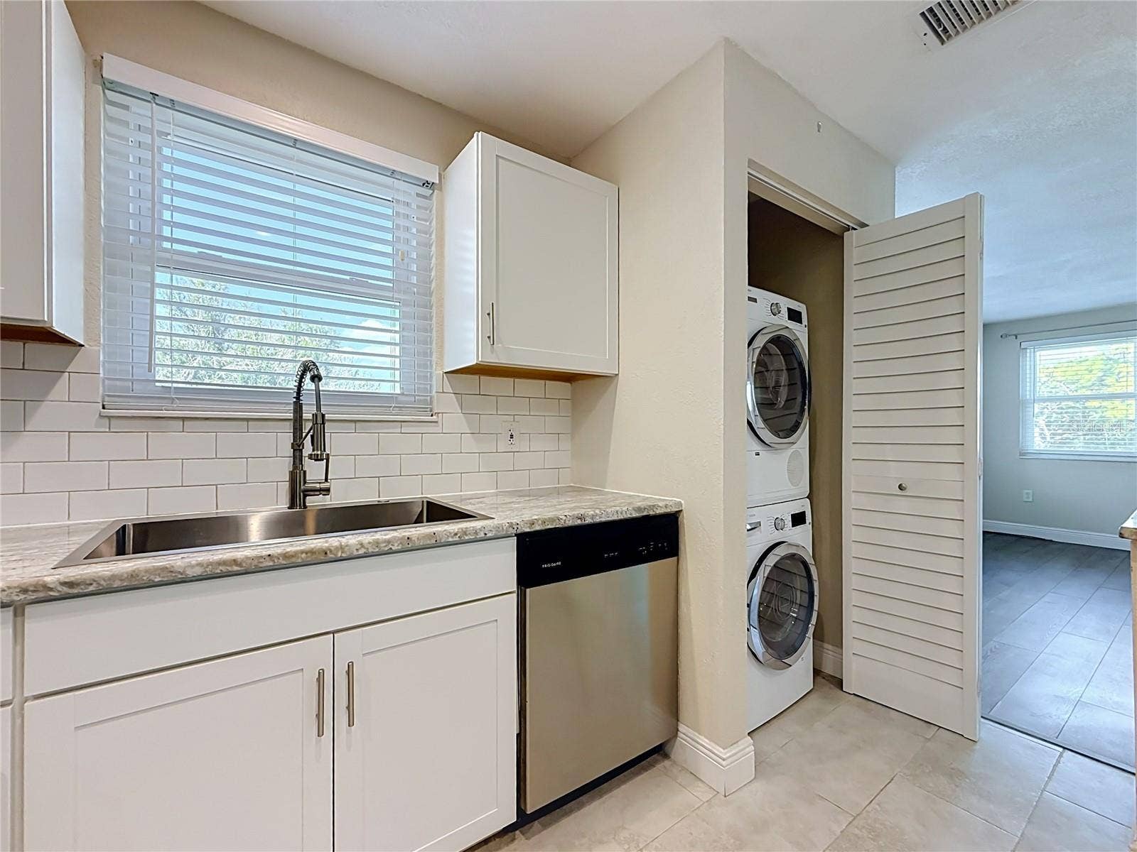 5603 80TH STREET N, #416, St Petersburg, FL 33709 5603 80TH STREET N, #416, St Petersburg, FL 33709