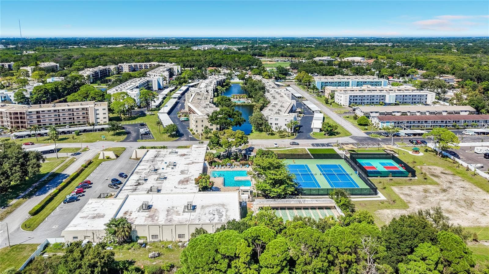 5603 80TH STREET N, #416, St Petersburg, FL 33709 5603 80TH STREET N, #416, St Petersburg, FL 33709