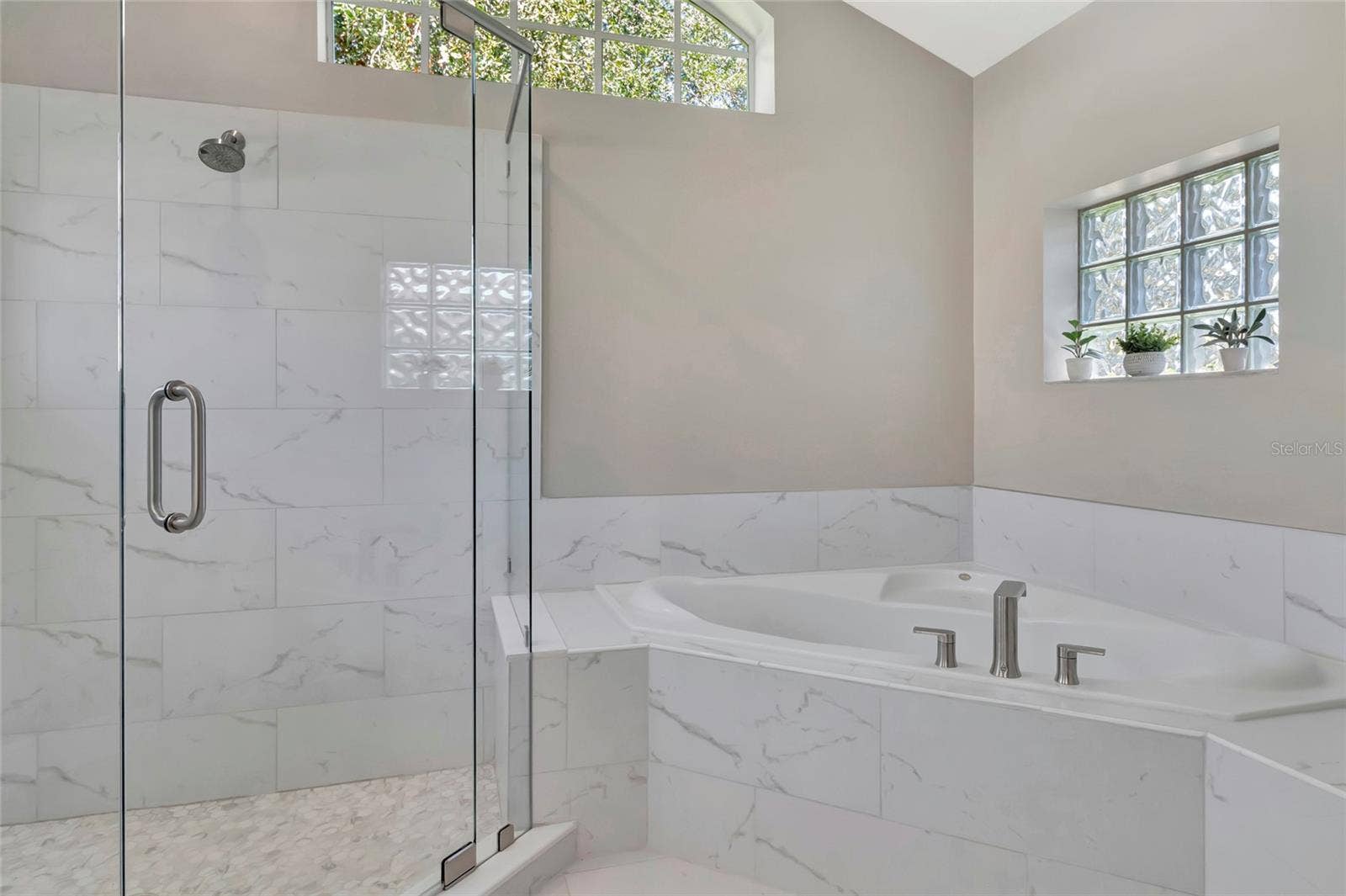 10504 JARDIM DE LARGO STREET, Clermont, FL 34711