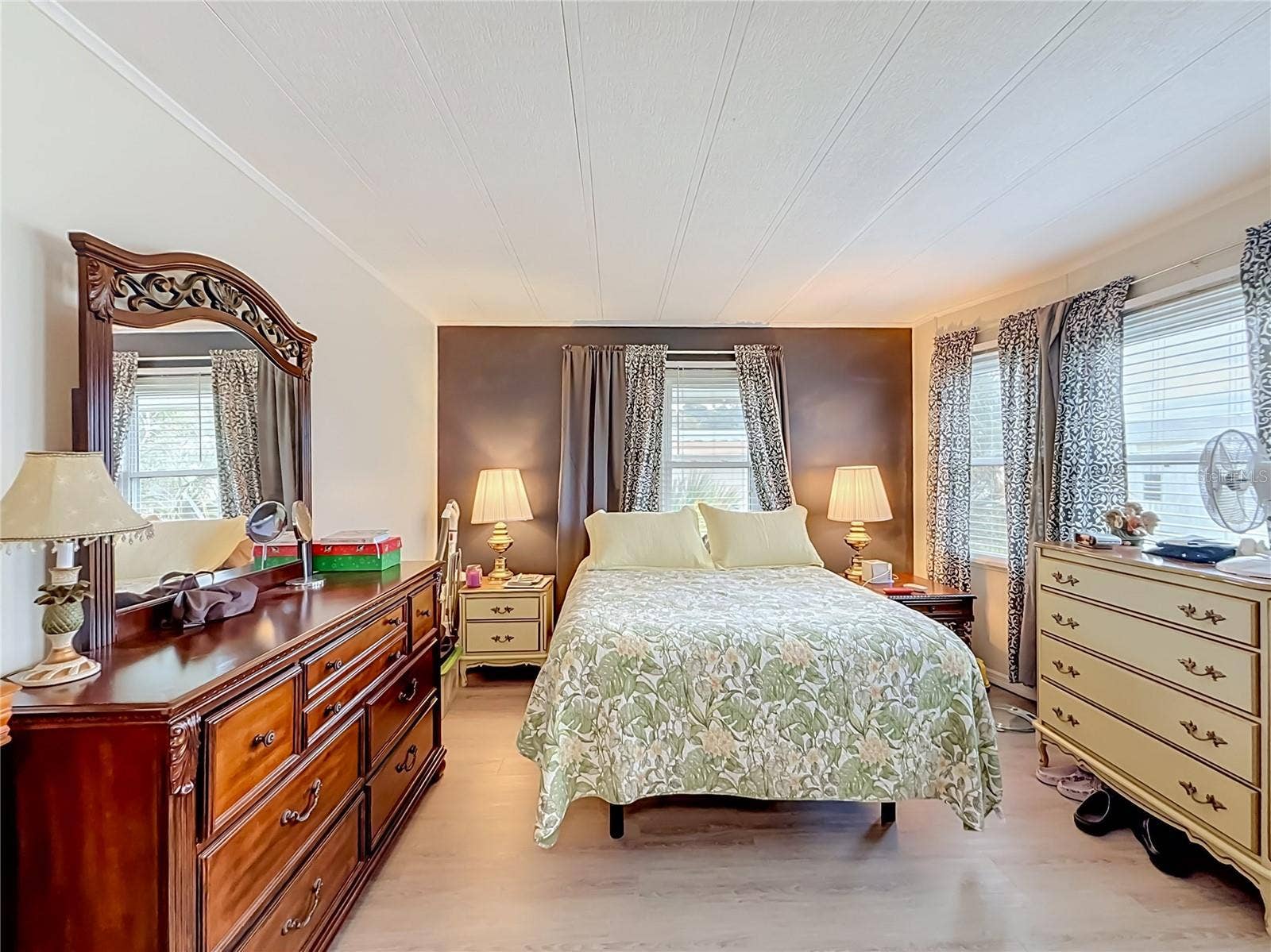 1022 CAPELLA DRIVE, Tavares, FL 32778