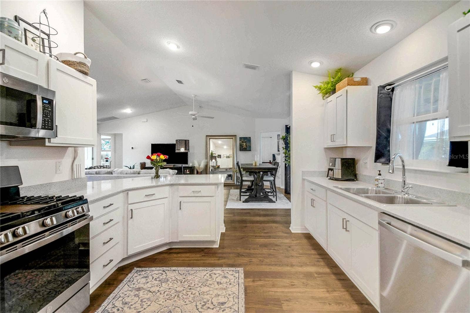 7442 SAVANNA DRIVE, The Villages, FL 34762