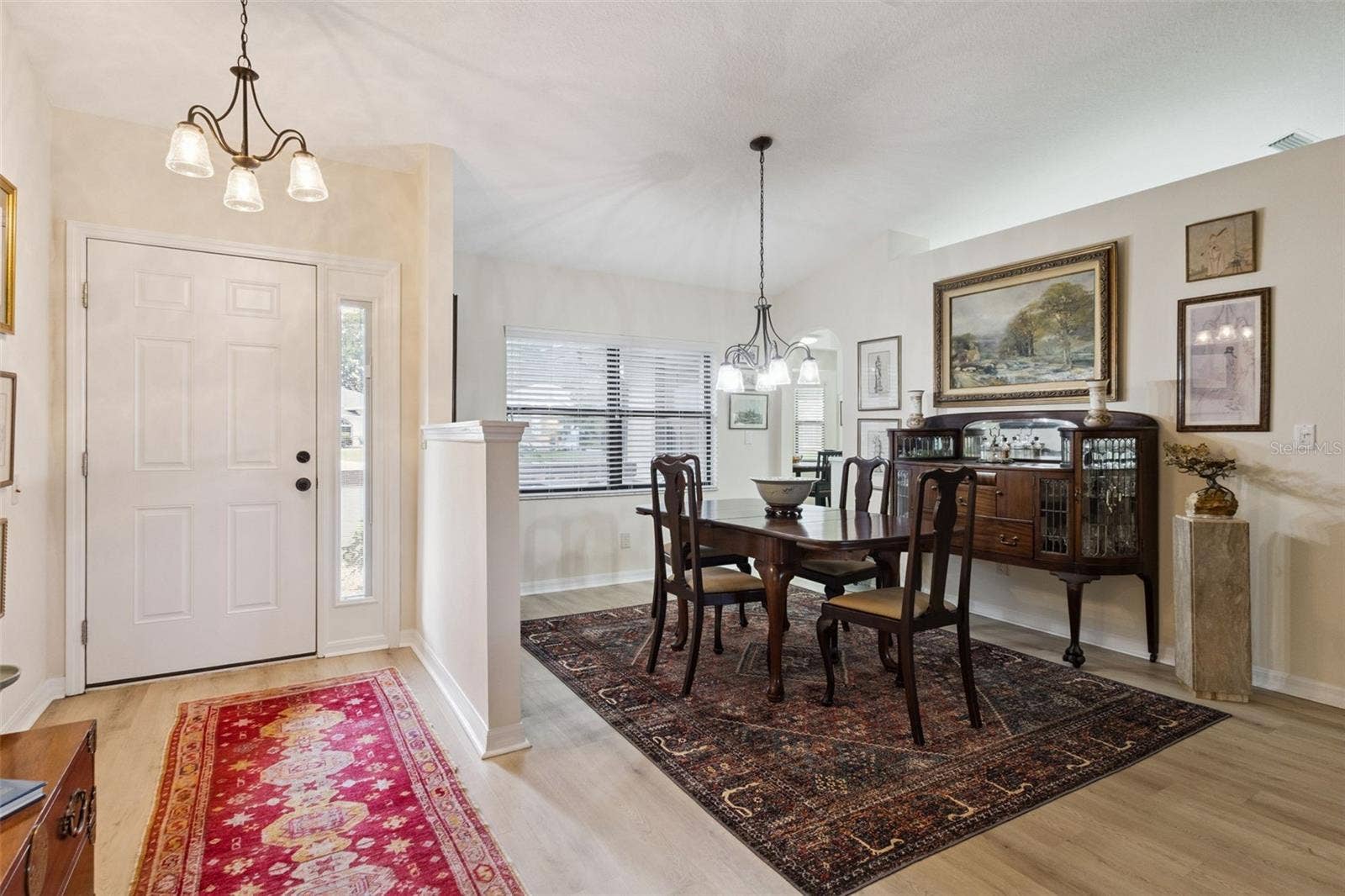 21736 PRINCESS GRACE COURT, Leesburg, FL 34748 ENTRY & DINING AREA