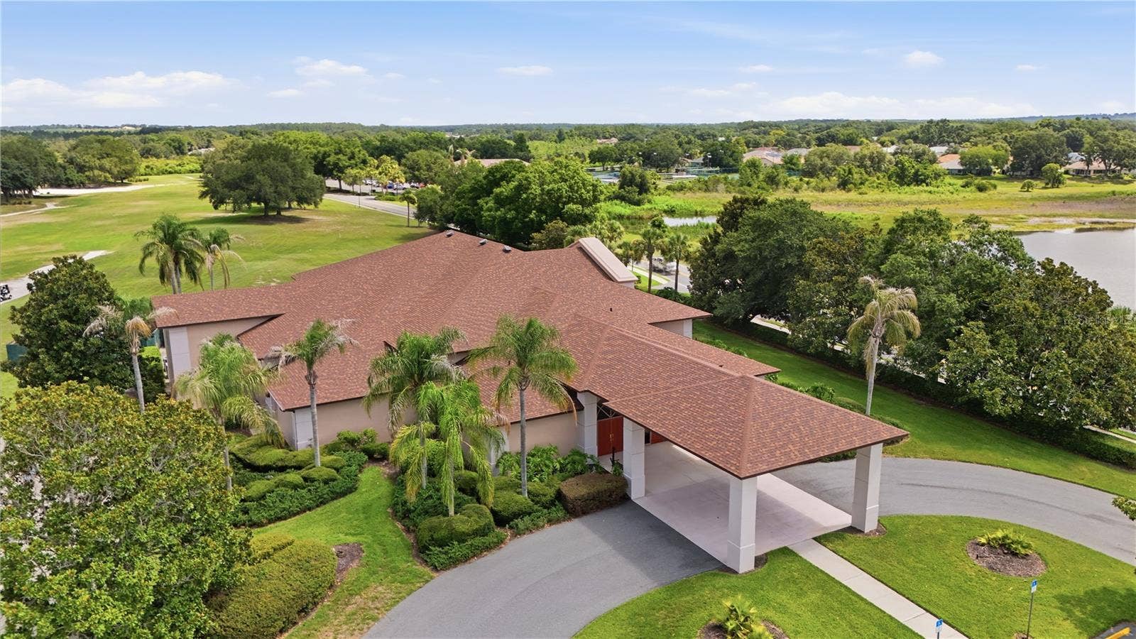 21736 PRINCESS GRACE COURT, Leesburg, FL 34748 The GREAT HALL, where large events like ENTERTAINMENT SERIES SHOWS, CRAFT FAIRS, HEALTH FAIRS, DINNER DANCES, EXERCISE CLASSES, and WEEKLY BINGO, to name a few, take place.